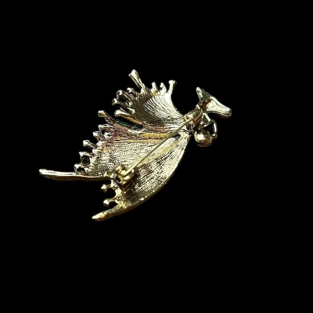 Fairy Brooch Kneeling Praying  Demential Colorful Wings Feminine Fairycore Pin